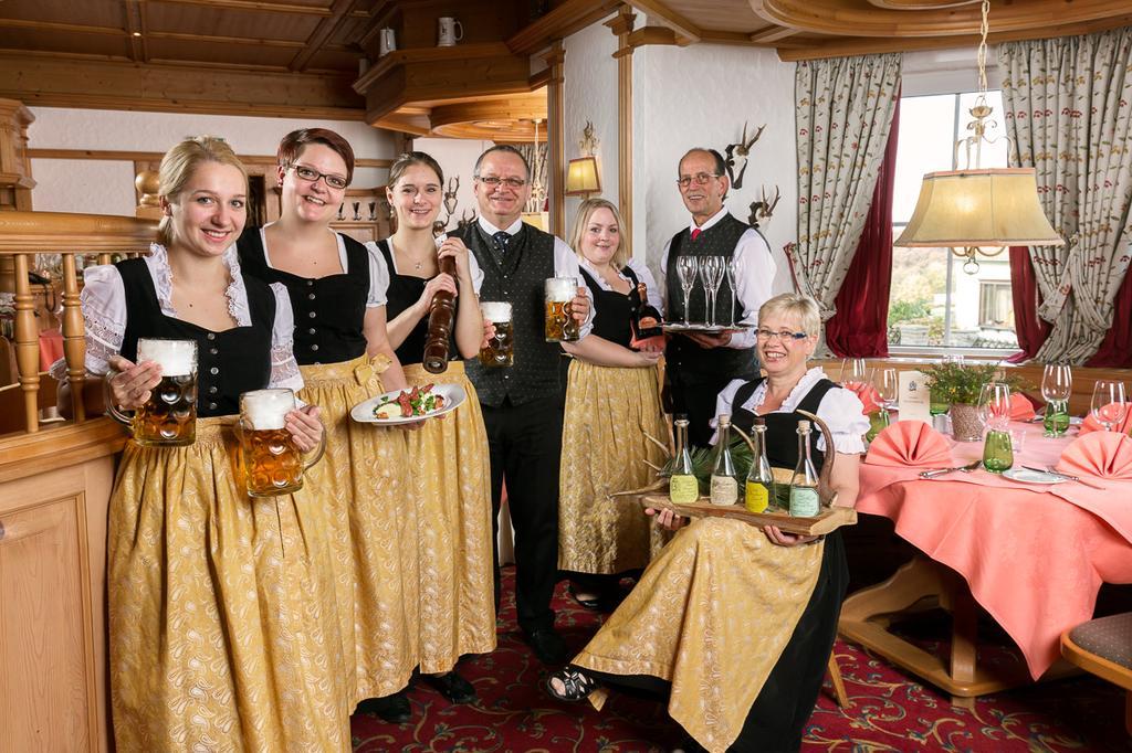 Schloss Hotel Holzrichter Nachrodt-Wiblingwerde Buitenkant foto