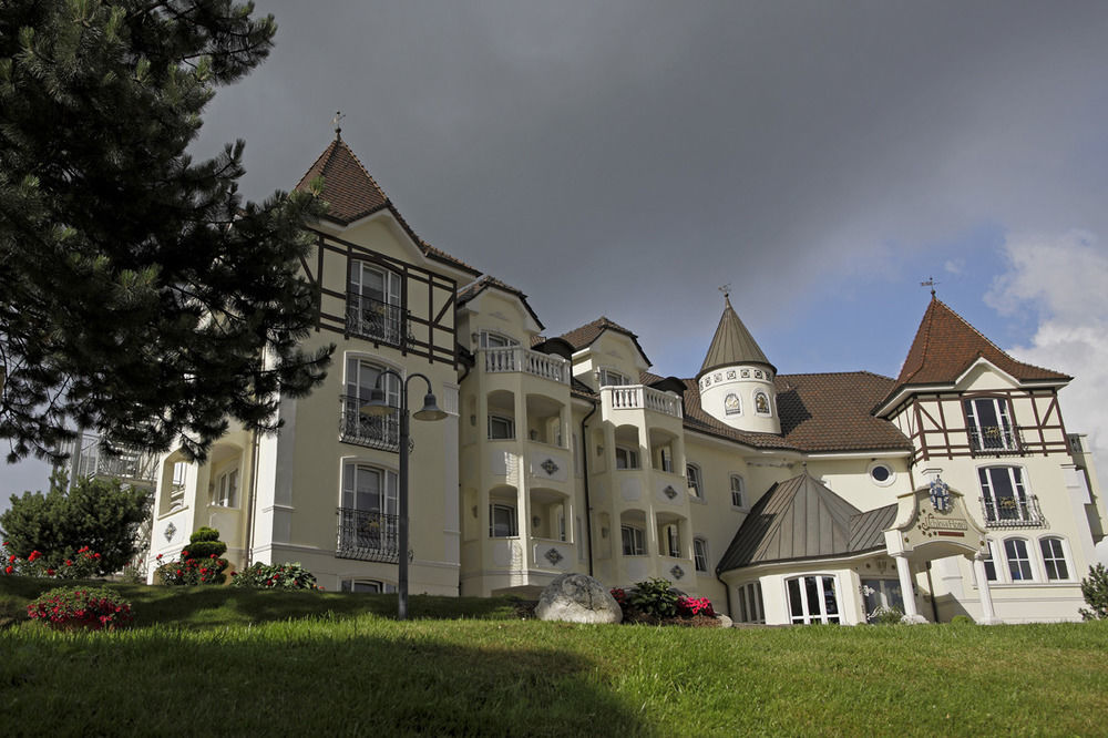 Schloss Hotel Holzrichter Nachrodt-Wiblingwerde Buitenkant foto